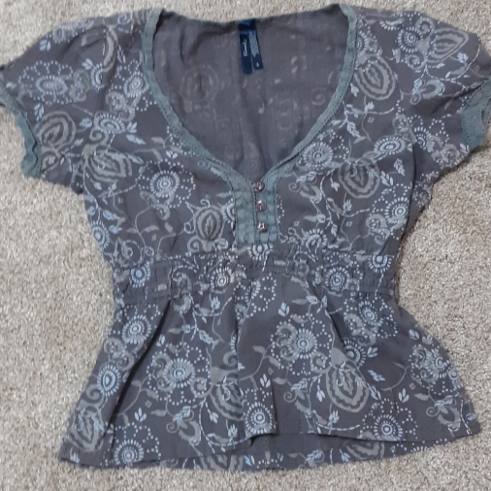 Fossil shirt